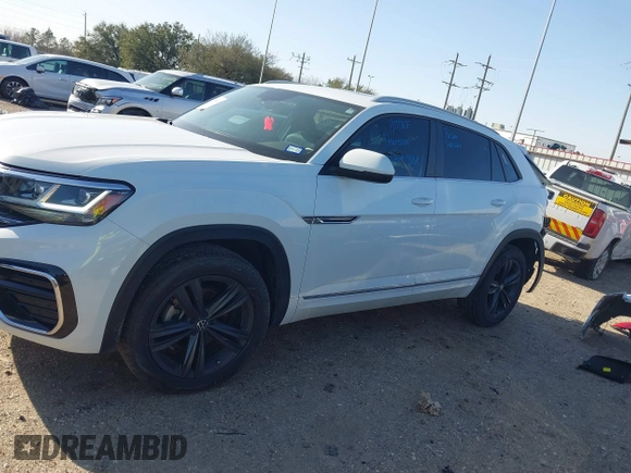 2021 Volkswagen Atlas SE with VIN 1V2PE2CA4MC203850, listed as a IAAI auction lot 41634034 with 56,336 mi miles and . Bid and sale history available at DreamBid. Image 15.