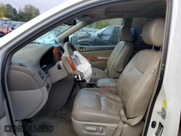 2010 Toyota Sienna XLE z VIN 5TDDK4CC3AS034036, wystawiony jako Copart lot #78494514 z przebiegiem 208 928 mil mil oraz Szkoda całkowita • Salvage title. Historia ofert i sprzedaży dostępna na DreamBid. Obrazek 7.