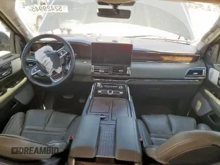 2023 Lincoln Navigator Black Label z VIN 5LMJJ2TG6PEL06907, wystawiony jako Copart lot #52429945 z przebiegiem 28 990 mil mil oraz Szkody całkowita. Historia ofert i sprzedaży dostępna na DreamBid. Obrazek 8.