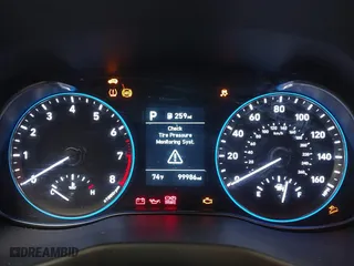 2020 Hyundai Kona SEL with VIN KM8K22AA5LU440441, listed as a IAAI auction lot 41664745 with 99,986 mi miles. Bid and sale history available at carsss.com. Image 7.