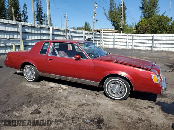 1983 Buick Regal with VIN 1G4AM47A1DH963801, listed as a Copart auction lot 42805055 with 163,296 mi miles and Salvage Title. Bid and sale history available at DreamBid. Image 4.