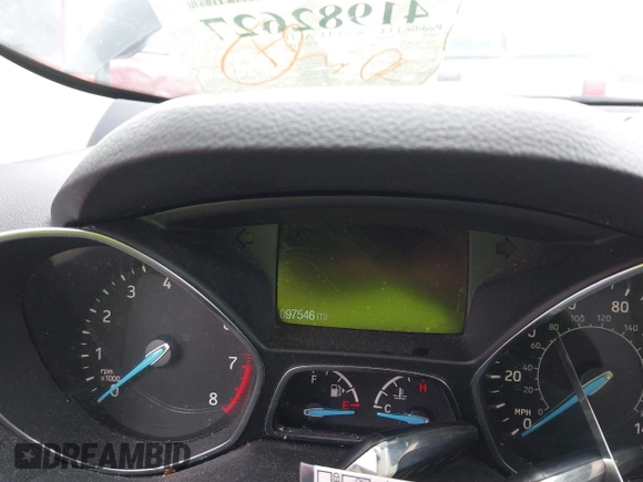 2019 Ford Escape SE z VIN 1FMCU9GD1KUA45891, wystawiony jako IAAI lot #41982627 z przebiegiem 97 546 mil mil oraz . Historia ofert i sprzedaży dostępna na DreamBid. Obrazek 7.
