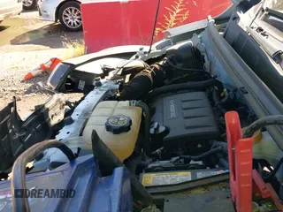 2017 Chevrolet Trax Premier z VIN 3GNCJRSB0HL196752, wystawiony jako IAAI lot #43158726 z przebiegiem 69 555 mil mil oraz . Historia ofert i sprzedaży dostępna na DreamBid. Obrazek 20.