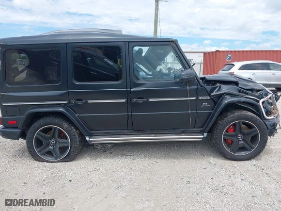 2018 Mercedes-Benz G-Class AMG G 63 with VIN WDCYC7DH9JX295265, listed as a IAAI auction lot 39795571 with NaN miles. Bid and sale history available at carsss.com. Image 12.