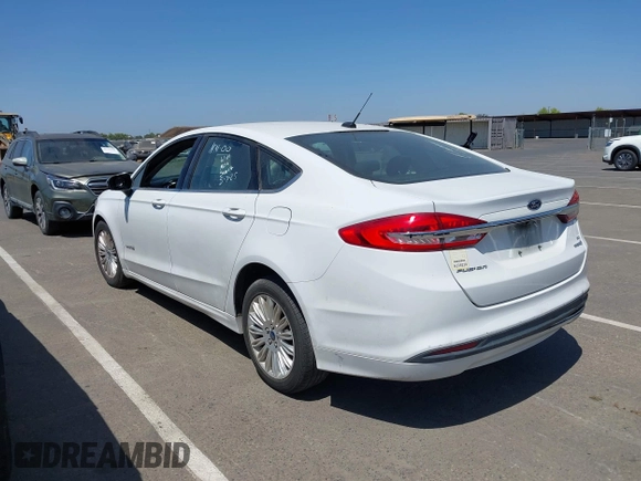 2018 Ford Fusion SE z VIN 3FA6P0LU1JR225930, wystawiony jako IAAI lot #42508239 z przebiegiem 202 272 mil mil oraz . Historia ofert i sprzedaży dostępna na DreamBid. Obrazek 3.