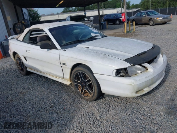 1994 Ford Mustang z VIN 1FALP45T2RF189589, wystawiony jako IAAI lot #42497220 z przebiegiem 98 565 mil mil oraz . Historia ofert i sprzedaży dostępna na DreamBid. Obrazek 1.