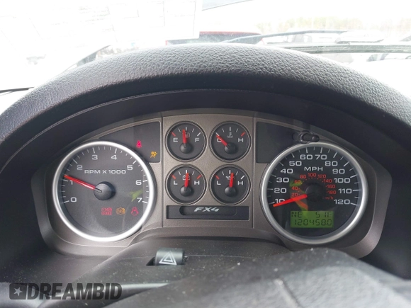 2005 Ford F-150 XLT with VIN 1FTPX14525FA14833, listed as a IAAI auction lot 41710410 with 120,458 mi miles. Bid and sale history available at carsss.com. Image 7.