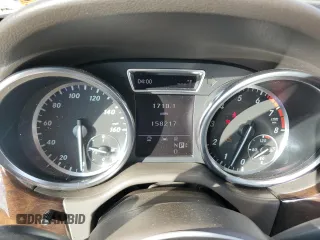 2012 Mercedes-Benz M 350 z VIN 4JGDA5HB4CA001020, wystawiony jako Copart lot #44349605 z przebiegiem 158 217 mil mil oraz Szkoda całkowita • Salvage title. Historia ofert i sprzedaży dostępna na DreamBid. Obrazek 9.