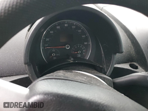 2006 Volkswagen Beetle с VIN 3VWRF31Y26M330401, выставлен на аукционе Copart как лот 50968515 с пробегом Не указан миль и Списание • Salvage title. История ставок и продаж доступна на DreamBid. Изображение 9.