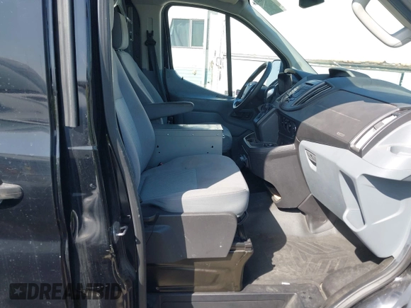 2018 Ford Transit with VIN 1FTYE1YM3JKA11596, listed as a IAAI auction lot 41918112 with 192,779 mi miles. Bid and sale history available at carsss.com. Image 5.