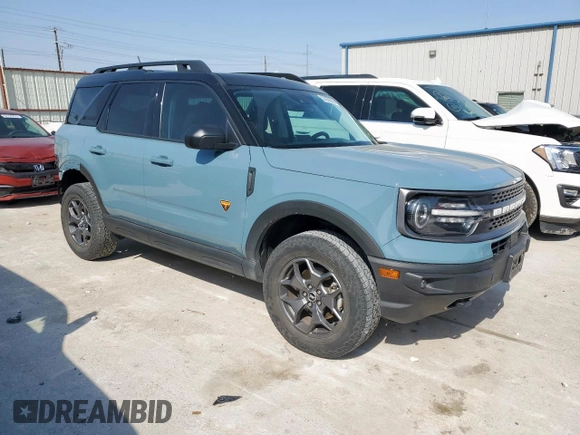 2022 Ford Bronco Sport Badlands z VIN 3FMCR9D9XNRD72951, wystawiony jako Copart lot #52829895 z przebiegiem 54 054 mil mil oraz Szkoda całkowita • Salvage title. Historia ofert i sprzedaży dostępna na DreamBid. Obrazek 4.