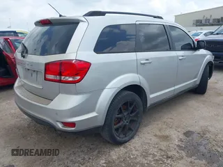 2013 Dodge Journey SXT with VIN 3C4PDCBG3DT701686, listed as a IAAI auction lot 42072002 with Not Provided miles. Bid and sale history available at carsss.com. Image 4.