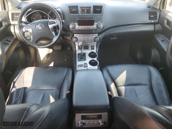 2013 Toyota Highlander with VIN 5TDBK3EH6DS219910, listed as a Copart auction lot 47613765 with 105,021 mi miles and Clean Title. Bid and sale history available at carsss.com. Image 8.