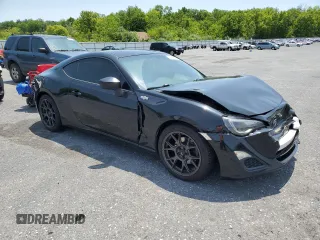 2014 Scion FR-S z VIN JF1ZNAA16E8702957, wystawiony jako Copart lot #58801915 z przebiegiem 114 656 mil mil oraz Szkoda całkowita • Salvage title. Historia ofert i sprzedaży dostępna na DreamBid. Obrazek 4.