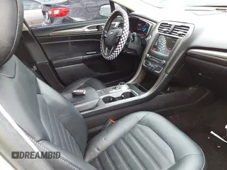 2017 Ford Fusion SE with VIN 3FA6P0HD9HR140417, listed as a IAAI auction lot 41942047 with 113,915 mi miles. Bid and sale history available at carsss.com. Image 5.