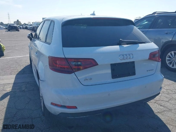 2016 Audi A3 e-tron Premium with VIN WAUUPBFF2GA118685, listed as a IAAI auction lot 41841960 with 82,192 mi miles. Bid and sale history available at carsss.com. Image 3.