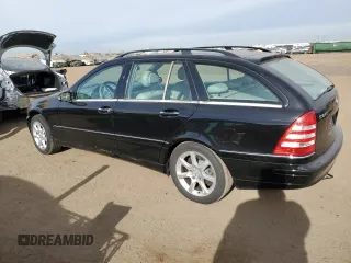 2005 Mercedes-Benz C 240 z VIN WDBRH81J65F634681, wystawiony jako Copart lot #82118224 z przebiegiem 158 338 mil mil oraz Szkody całkowita. Historia ofert i sprzedaży dostępna na DreamBid. Obrazek 2.