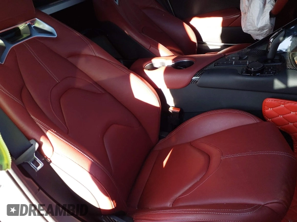 2022 Toyota GR Supra 3.0 with VIN WZ1DB0C08NW053137, listed as a IAAI auction lot 41267836 with 1 mi miles. Bid and sale history available at carsss.com. Image 8.