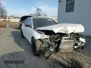 2024 BMW M3 Competition xDrive z VIN WBS43AY05RFT23854, wystawiony jako Copart lot #45918415 z przebiegiem Nie podano mil oraz Szkoda całkowita • Salvage title. Historia ofert i sprzedaży dostępna na DreamBid. Obrazek 14.