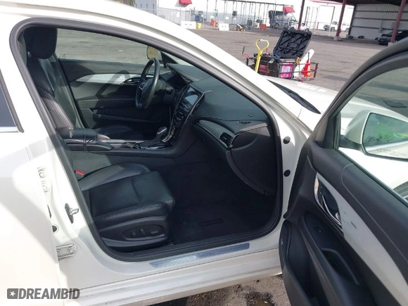 2013 Cadillac ATS Luxury with VIN 1G6AB5S3XD0150113, listed as a IAAI auction lot 41598133 with 138,807 mi miles. Bid and sale history available at carsss.com. Image 5.