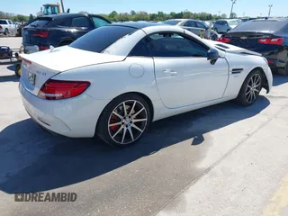 2017 Mercedes-Benz SLC 43 AMG z VIN WDDPK6GA2HF132038, wystawiony jako IAAI lot #41737706 z przebiegiem 84 002 mil mil oraz . Historia ofert i sprzedaży dostępna na DreamBid. Obrazek 4.