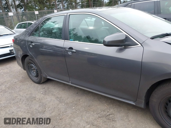 2013 Toyota Camry L with VIN 4T4BF1FK8DR335772, listed as a IAAI auction lot 41825342 with 125,001 mi miles. Bid and sale history available at carsss.com. Image 13.