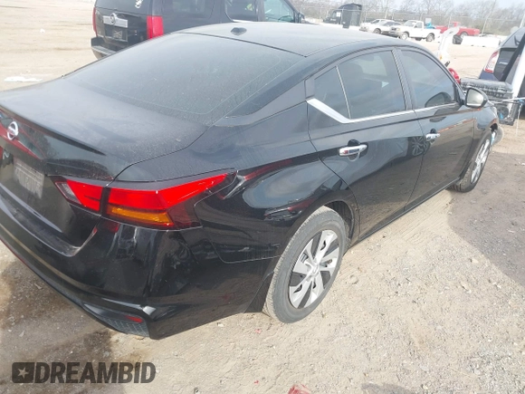2020 Nissan Altima S with VIN 1N4BL4BV4LC116925, listed as a IAAI auction lot 41794322 with 134,133 mi miles and . Bid and sale history available at DreamBid. Image 4.