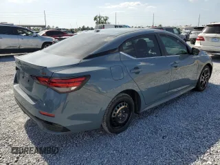 2024 Nissan Sentra SR z VIN 3N1AB8DV9RY386846, wystawiony jako Copart lot #55141905 z przebiegiem 4591 mil mil oraz Szkoda całkowita • Salvage title. Historia ofert i sprzedaży dostępna na DreamBid. Obrazek 3.
