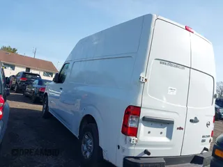 2016 Nissan NV Cargo SV z VIN 1N6BF0LY0GN805855, wystawiony jako IAAI lot #41849743 z przebiegiem Nie podano mil oraz . Historia ofert i sprzedaży dostępna na DreamBid. Obrazek 13.