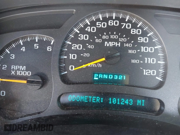 2004 Chevrolet Suburban Z71 with VIN 3GNFK16Z84G231091, listed as a IAAI auction lot 41595885 with 101,243 mi miles. Bid and sale history available at carsss.com. Image 15.