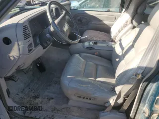 1997 Chevrolet Suburban with VIN 3GNFK16R6VG133792, listed as a Copart auction lot 51287445 with 180,437 mi miles and Salvage Title. Bid and sale history available at carsss.com. Image 7.