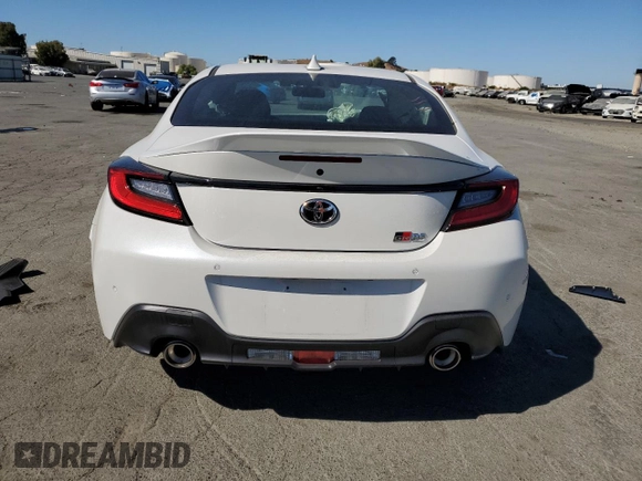 2024 Toyota GR86 Premium with VIN JF1ZNBE12R8758187, listed as a Copart auction lot 73011184 with 806 mi miles and Salvage Title. Bid and sale history available at carsss.com. Image 6.