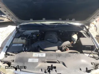 2003 GMC Yukon XL SLT with VIN 3GKEC16Z83G312984, listed as a Copart auction lot 72749404 with 232,557 mi miles and Salvage Title. Bid and sale history available at carsss.com. Image 14.