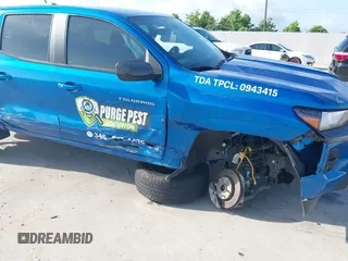 2023 Chevrolet Colorado 2WD LT with VIN 1GCPSCEK5P1242985, listed as a IAAI auction lot 42394946 with 29,872 mi miles and . Bid and sale history available at DreamBid. Image 6.