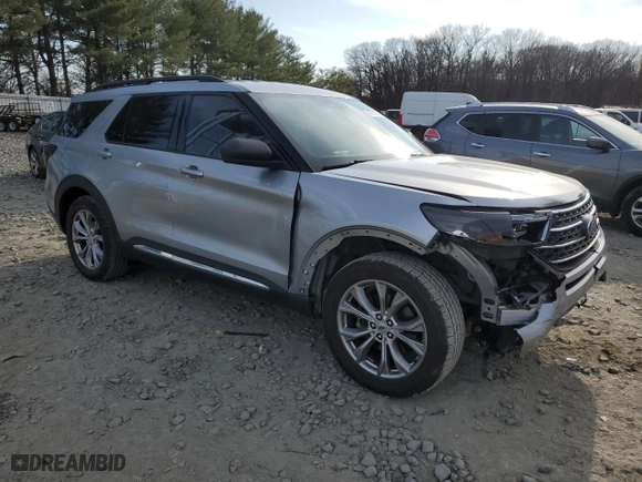 2020 Ford Explorer XLT with VIN 1FMSK7DH8LGB03895, listed as a Copart auction lot 48538615 with 70,571 mi miles and Salvage Title. Bid and sale history available at carsss.com. Image 4.
