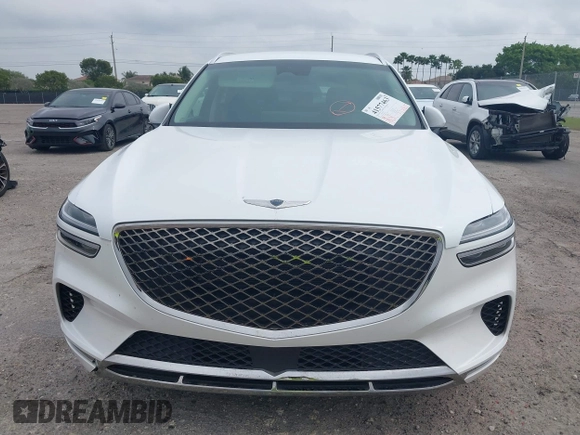 2025 Genesis GV70 2.5T with VIN 5NMMADTB1SH024717, listed as a IAAI auction lot 41577463 with 7,527 mi miles and . Bid and sale history available at DreamBid. Image 12.