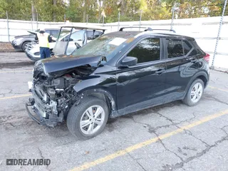 2018 Nissan Kicks SR with VIN 3N1CP5CU5JL518486, listed as a IAAI auction lot 40408119 with 87,664 mi miles. Bid and sale history available at carsss.com. Image 17.