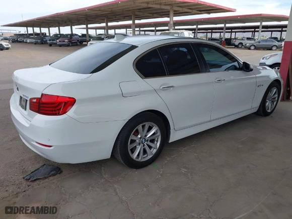 2014 BMW 5 Series 528i with VIN WBA5A5C52ED507826, listed as a IAAI auction lot 41741483 with 123,078 mi miles. Bid and sale history available at carsss.com. Image 4.