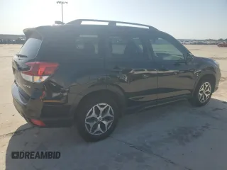 2020 Subaru Forester Premium with VIN JF2SKAGC2LH477660, listed as a Copart auction lot 51802365 with 79,894 mi miles and Clean title. Bid and sale history available at DreamBid. Image 3.
