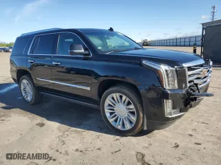 2019 Cadillac Escalade Platinum with VIN 1GYS4DKJ2KR169309, listed as a Copart auction lot 49175955 with 82,538 mi miles and Salvage Title. Bid and sale history available at carsss.com. Image 4.