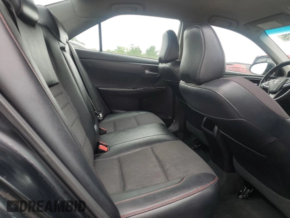 2017 Toyota Camry XLE z VIN 4T1BF1FK7HU702659, wystawiony jako Copart lot #61536625 z przebiegiem 103 533 mil mil oraz Czysty tytuł • Clean title. Historia ofert i sprzedaży dostępna na DreamBid. Obrazek 10.