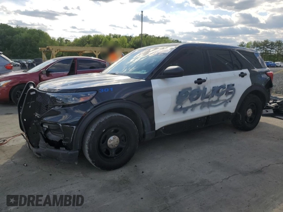 2023 Ford Police Interceptor Utility z VIN 1FM5K8AB4PGA20067, wystawiony jako Copart lot #52790805 z przebiegiem 26 755 mil mil oraz Szkoda całkowita • Salvage title. Historia ofert i sprzedaży dostępna na DreamBid. Obrazek 1.
