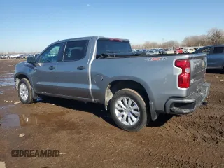 2023 Chevrolet Silverado 1500 Custom with VIN 3GCPDBEK8PG202180, listed as a Copart auction lot 46926185 with 26,043 mi miles and Salvage Title. Bid and sale history available at DreamBid. Image 2.