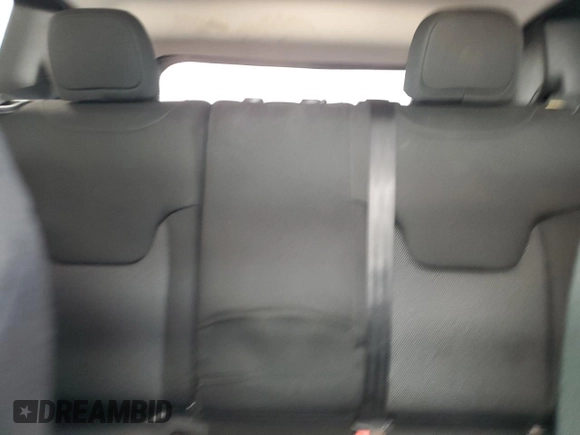 2018 Jeep Renegade Sport with VIN ZACCJBAB2JPH30445, listed as a Copart auction lot 51239365 with 126,341 mi miles and Salvage title. Bid and sale history available at DreamBid. Image 10.