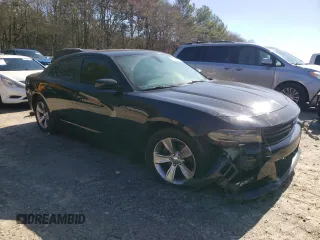 2018 Dodge Charger SXT Plus with VIN 2C3CDXHG8JH188294, listed as a Copart auction lot 43400985 with 105,942 mi miles and Salvage Title. Bid and sale history available at carsss.com. Image 4.