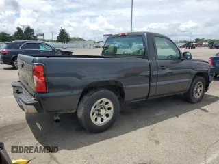 2005 Chevrolet Silverado 1500 Work Truck with VIN 1GCEC14XX5Z204219, listed as a Copart auction lot 60194575 with 198,381 mi miles and Salvage title. Bid and sale history available at DreamBid. Image 3.
