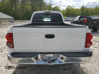 2005 Dodge Dakota SLT z VIN 1D7HW42K85S199470, wystawiony jako Copart lot #56304125 z przebiegiem 166 722 mil mil oraz Tytuł czysty. Historia ofert i sprzedaży dostępna na DreamBid. Obrazek 6.