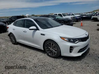 2017 Kia Optima SX Limited z VIN 5XXGV4L28HG173327, wystawiony jako Copart lot #61755435 z przebiegiem 97 064 mil mil oraz Szkoda całkowita • Salvage title. Historia ofert i sprzedaży dostępna na DreamBid. Obrazek 4.