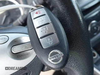 2019 Nissan Sentra SV z VIN 3N1AB7AP5KL621083, wystawiony jako IAAI lot #41838523 z przebiegiem 121 207 mil mil oraz . Historia ofert i sprzedaży dostępna na DreamBid. Obrazek 11.
