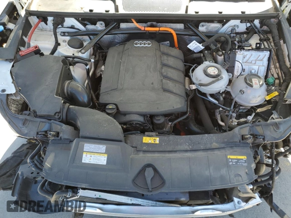 2024 Audi Q5 S line Premium Plus with VIN WA1E2AFY5R2005452, listed as a Copart auction lot 47797665 with 12,735 mi miles and Salvage title. Bid and sale history available at DreamBid. Image 14.